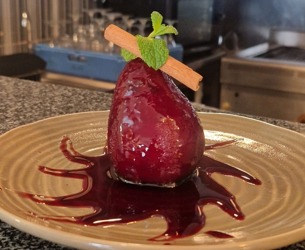 Pera bêbeda, sobremesa da casa
